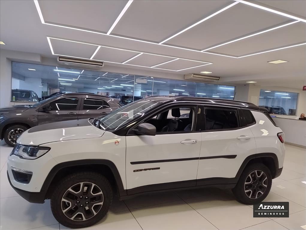 COMPASS 2.0 16V DIESEL TRAILHAWK 4X4 AUTOMÁTICO