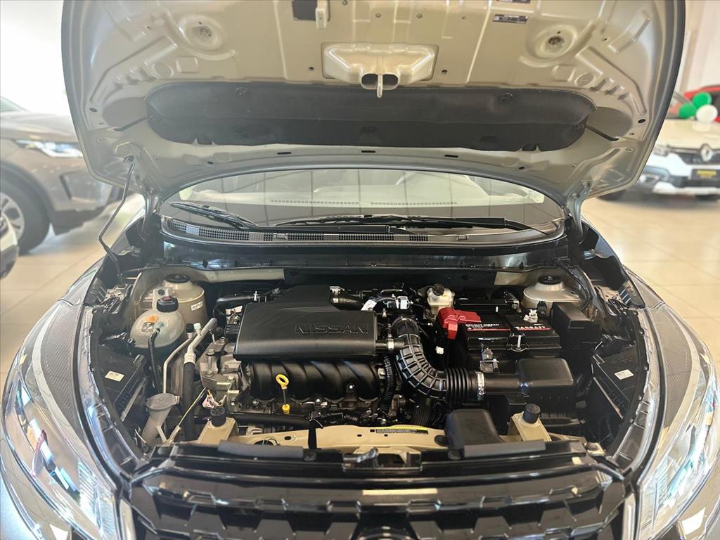 KICKS PLAY 1.6 16V FLEXSTART SENSE XTRONIC