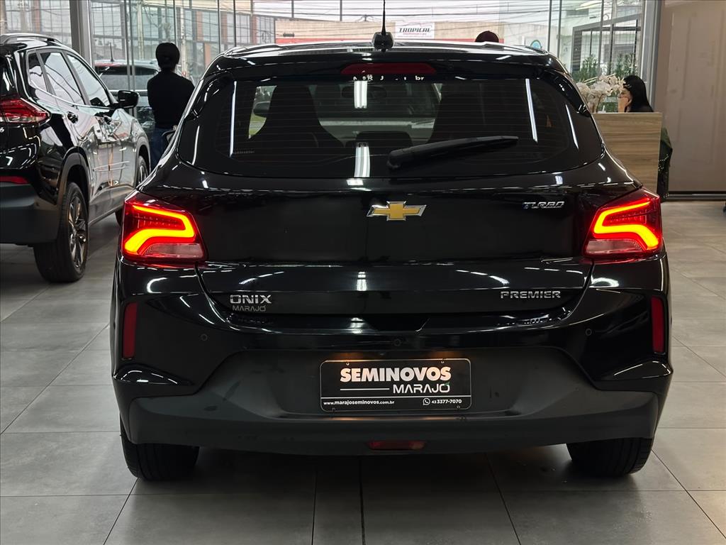 ONIX 1.0 TURBO FLEX PREMIER AUTOMÁTICO10