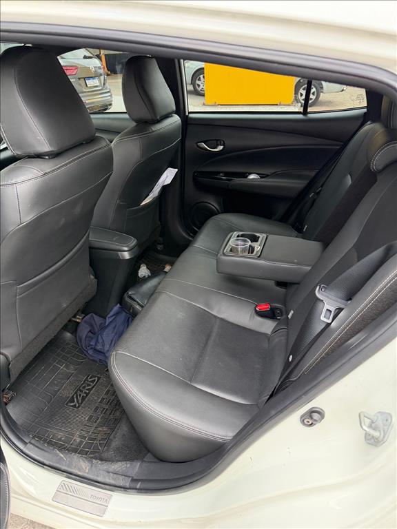 YARIS 1.5 16V FLEX XLS CONNECT MULTIDRIVE5