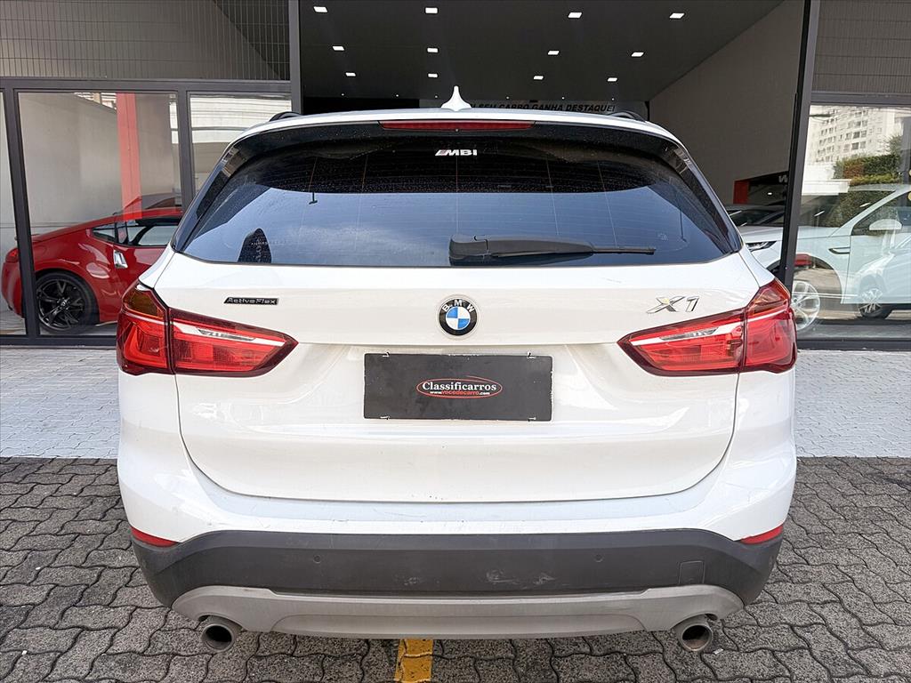 BMW X1 - 2.0 16V TURBO ACTIVEFLEX SDRIVE20I 4P AUTOMÁTICO