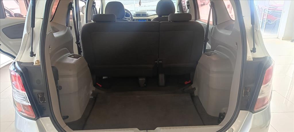 SPIN 1.8 LT 8V FLEX 4P AUTOMÁTICO10