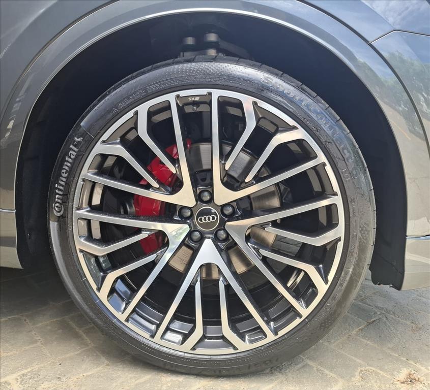 Audi-Q8-3.0 TFSI GASOLINA PERFORMANCE BLACK QUATTRO TIPTRONIC