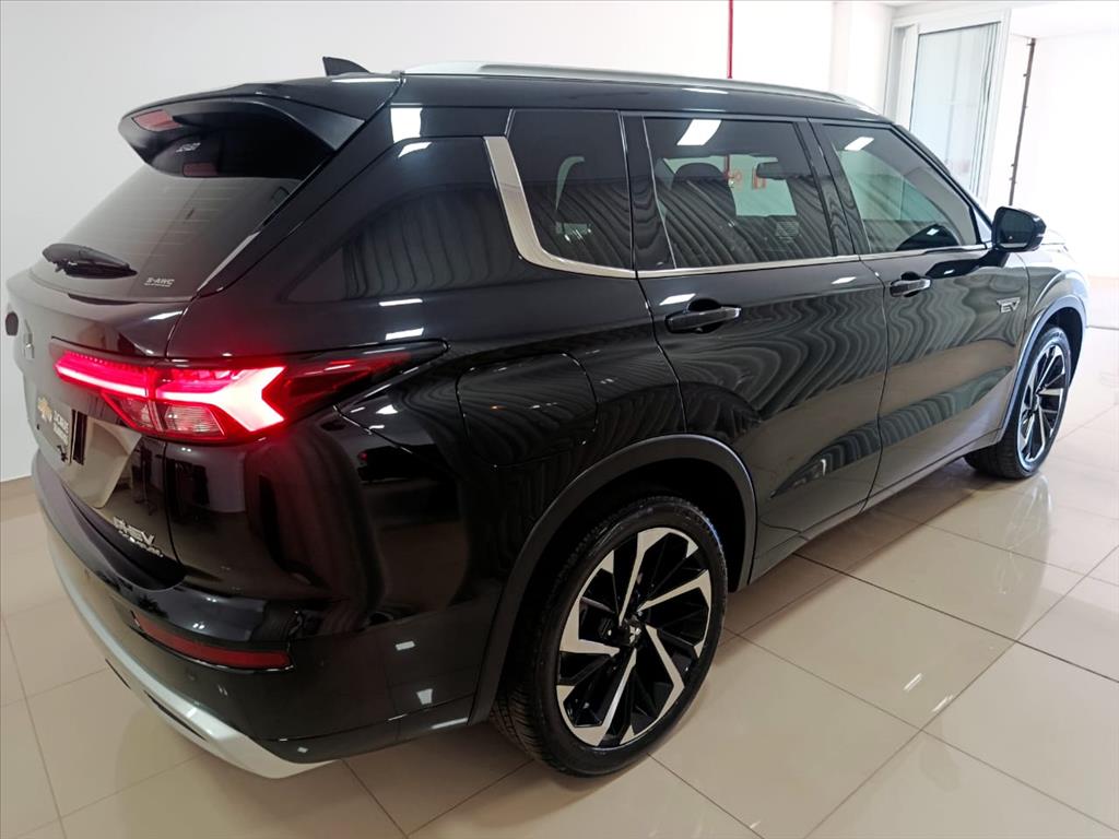 OUTLANDER 2.4 PHEV SIGNATURE S-AWC DHT4