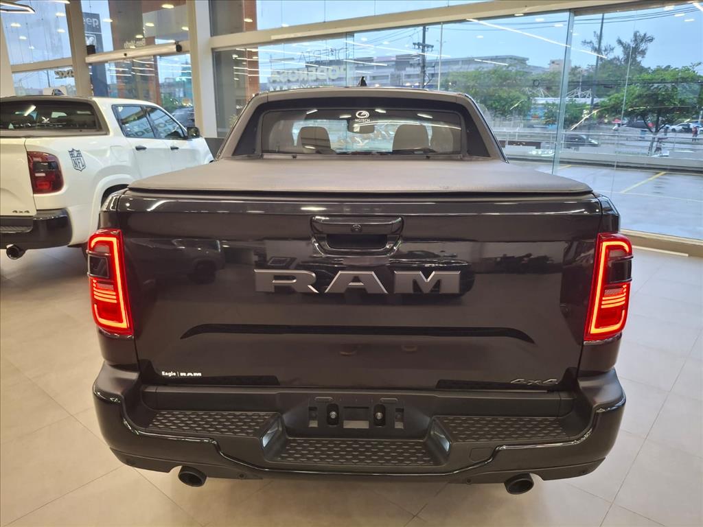 RAMPAGE 2.0 HURRICANE 4 TURBO GASOLINA R/T 4X4 AUTOMÁTICO5