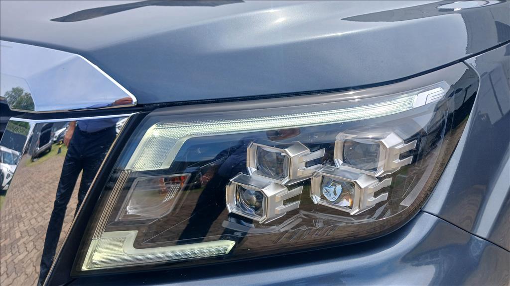 FRONTIER 2.3 16V TURBO DIESEL XE CD 4X4 AUTOMÁTICO10