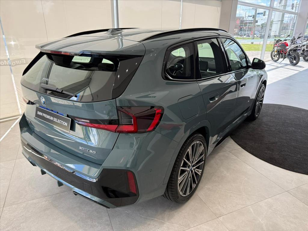 BMW-iX1-ELÉTRICO XDRIVE30 M SPORT
