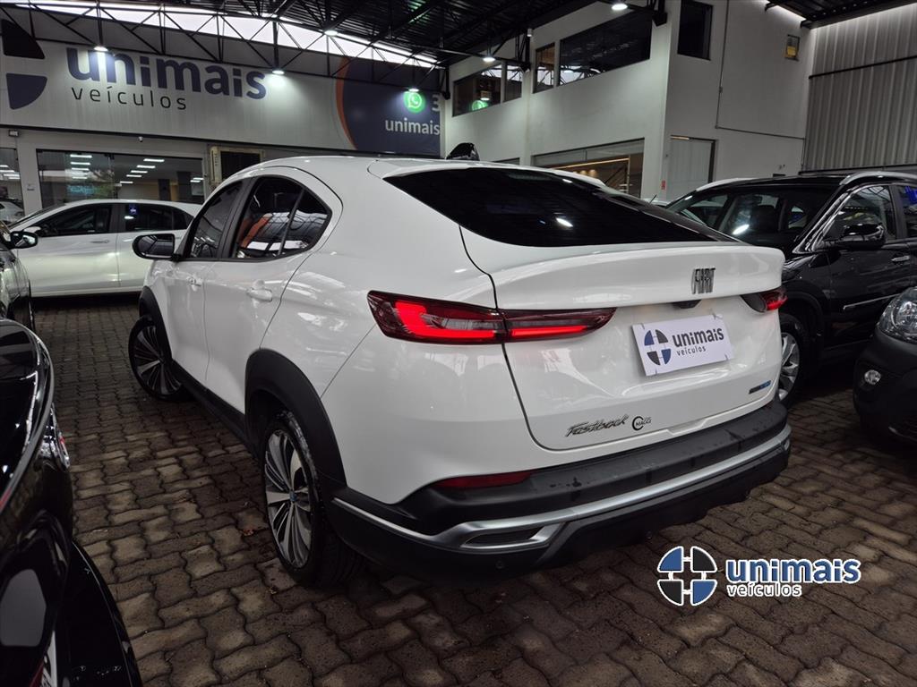 FIAT FASTBACK 1.0 TURBO 200 HYBRID AUDACE CVT — foto 7