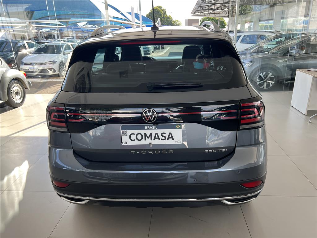 T-CROSS 1.4 250 TSI TOTAL FLEX HIGHLINE AUTOMÁTICO6