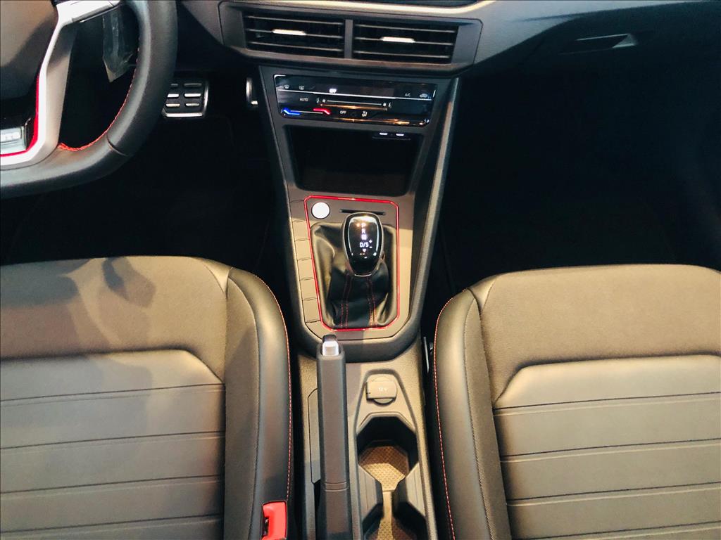 POLO 1.4 250 TSI GTS AUTOMÁTICO13