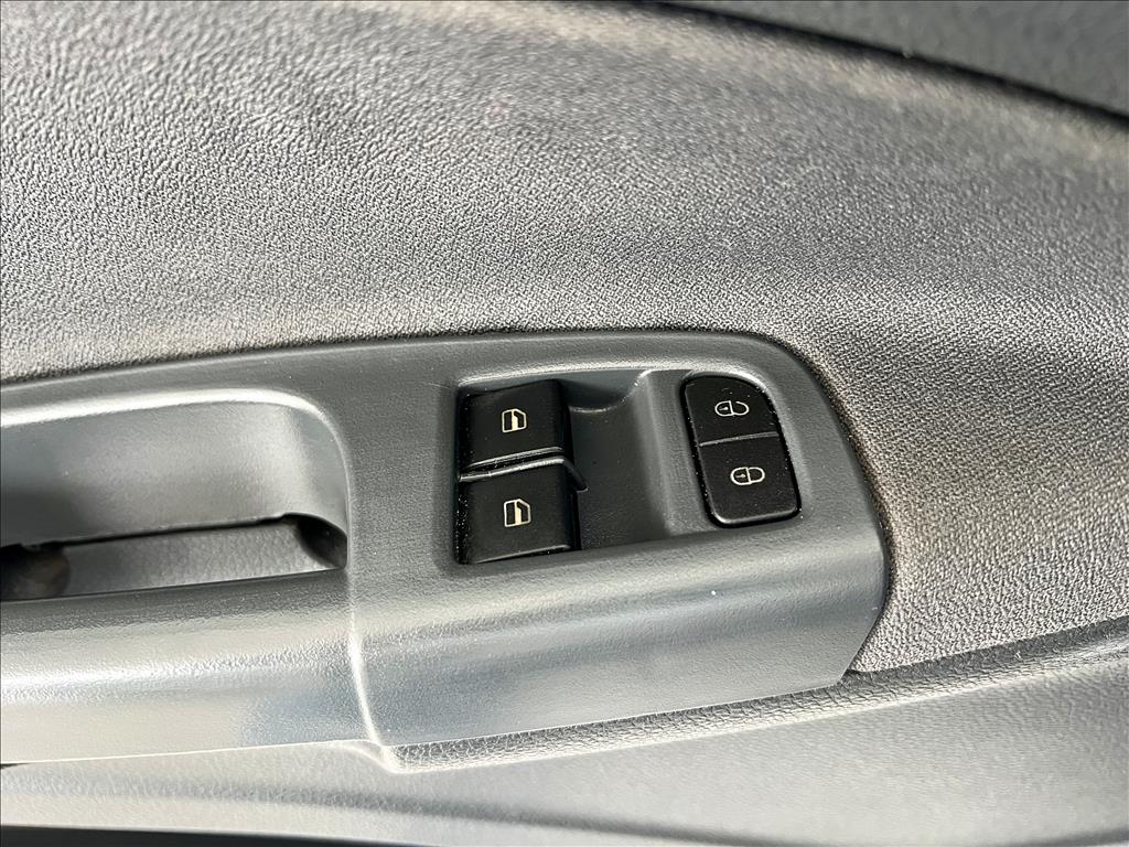 VOYAGE 1.0 MI 8V FLEX 4P MANUAL15