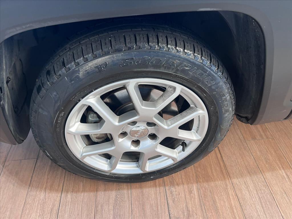 Jeep-RENEGADE-1.8 16V FLEX SPORT 4P AUTOMÁTICO