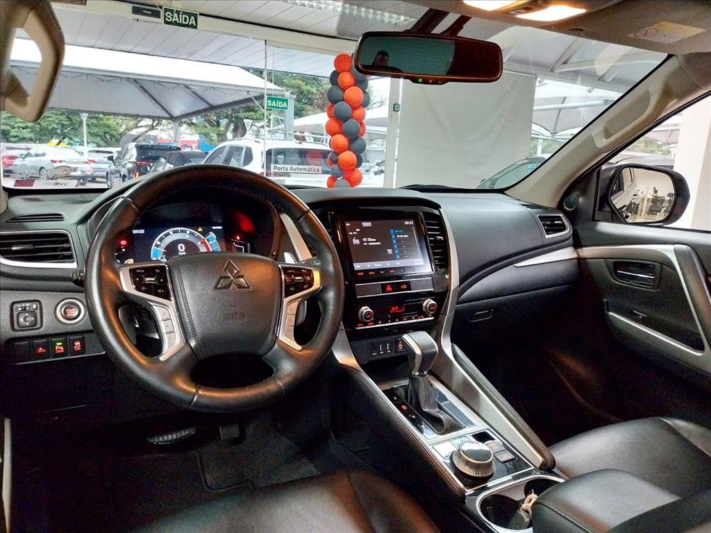 PAJERO SPORT 2.4 16V MIVEC TURBO DIESEL HPE AWD AUTOMÁTICO