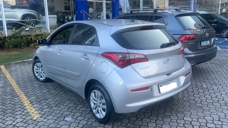 Hyundai-HB20-1.0 COMFORT PLUS 12V FLEX 4P MANUAL
