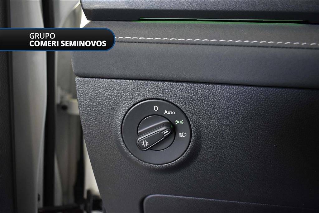 TAOS 1.4 250 TSI TOTAL FLEX HIGHLINE AUTOMÁTICO13