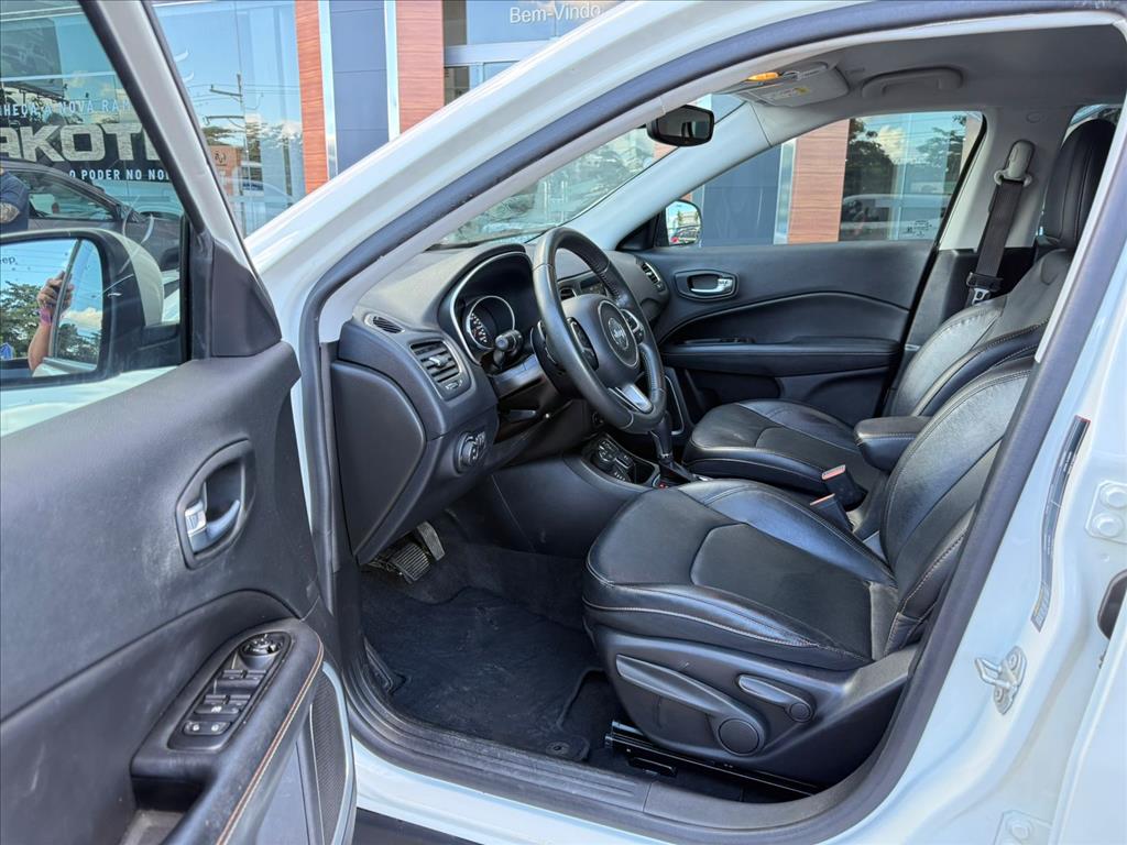 Jeep-COMPASS-2.0 16V DIESEL LONGITUDE 4X4 AUTOMÁTICO