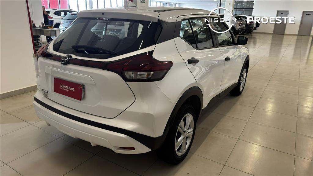 KICKS PLAY 1.6 16V FLEXSTART ACTIVE PLUS XTRONIC3