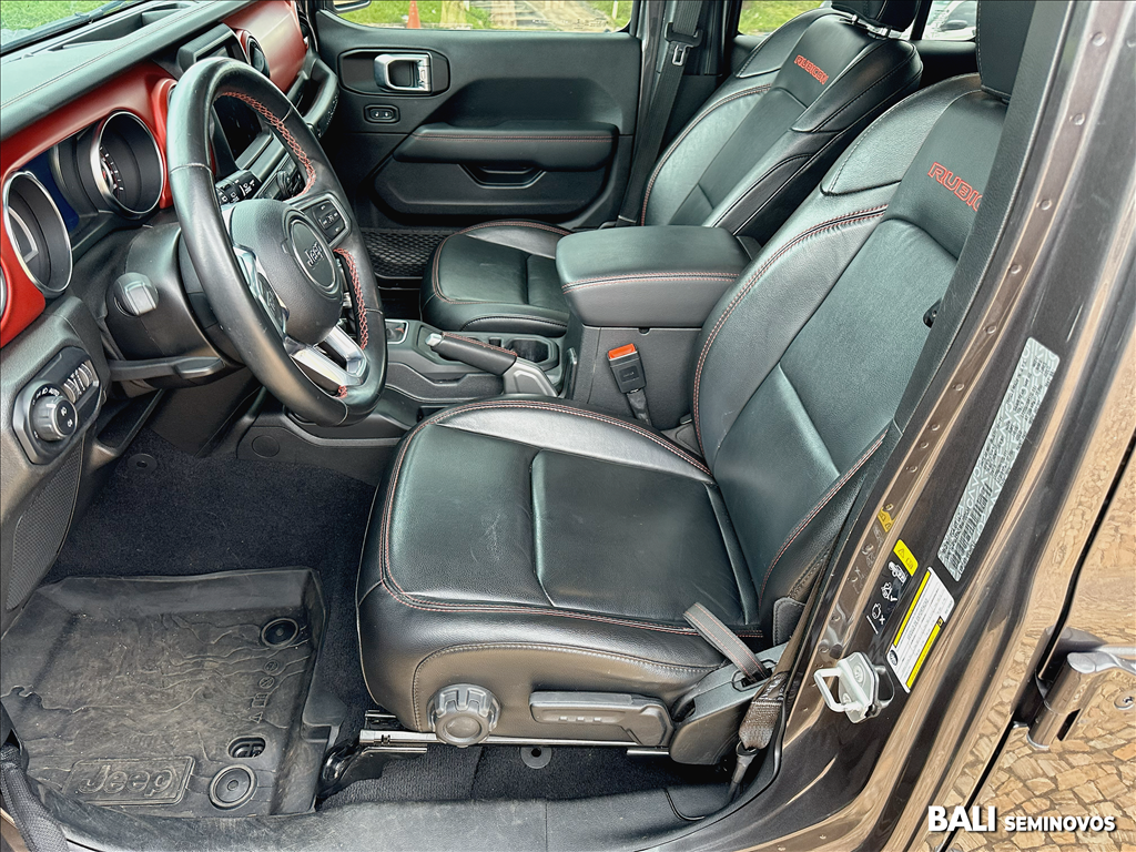 WRANGLER 2.0 TURBO GASOLINA RUBICON 4P 4X4 AT811