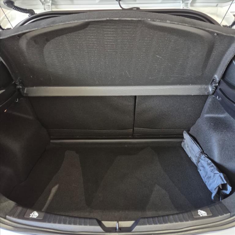 YARIS 1.5 16V FLEX XS MULTIDRIVE13