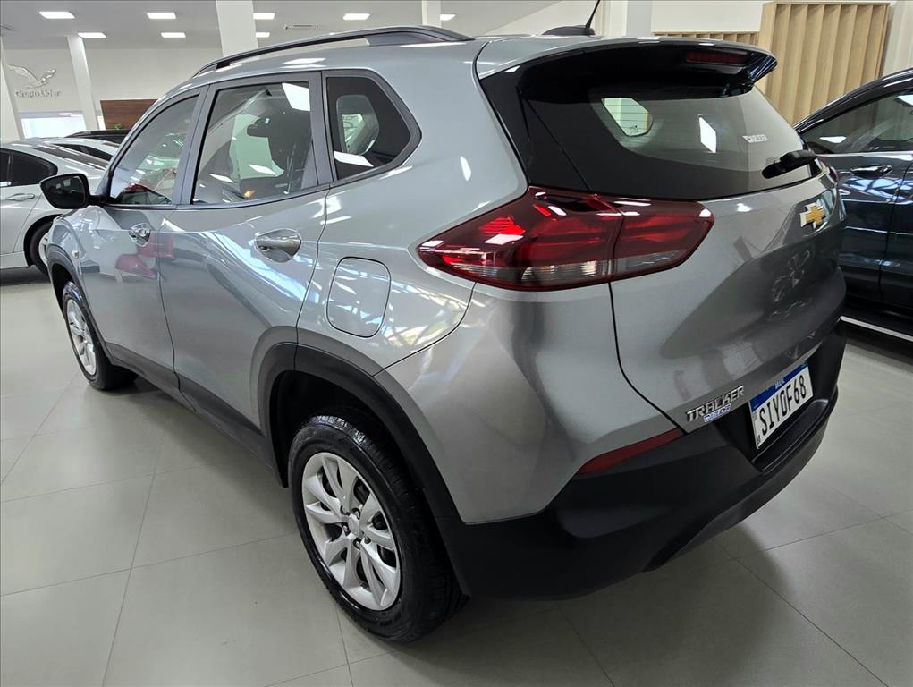 TRACKER 1.0 TURBO FLEX AUTOMÁTICO4