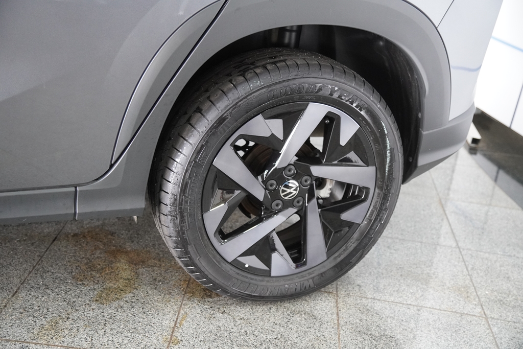 TERA 1.0 170 TSI HIGH AUTOMÁTICO13