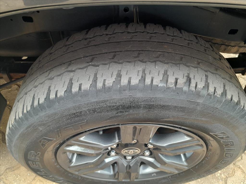 HILUX 2.8 D-4D TURBO DIESEL CD SR 4X4 AUTOMÁTICO14