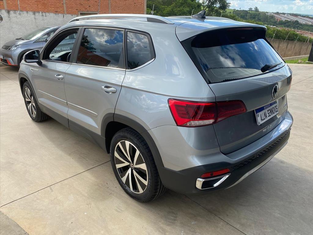 TAOS 1.4 250 TSI TOTAL FLEX HIGHLINE AUTOMÁTICO6