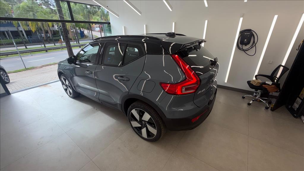 XC40 P8 RECHARGE TWIN ELECTRIC ULTIMATE AWD1