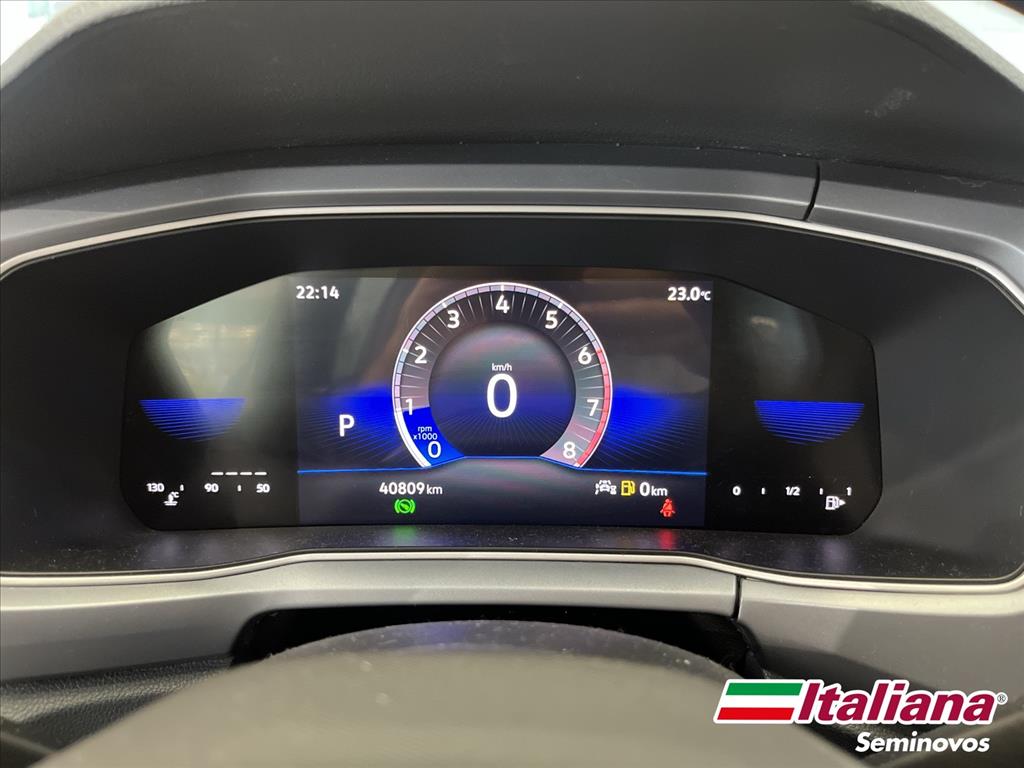 T-CROSS 1.0 200 TSI TOTAL FLEX AUTOMÁTICO10