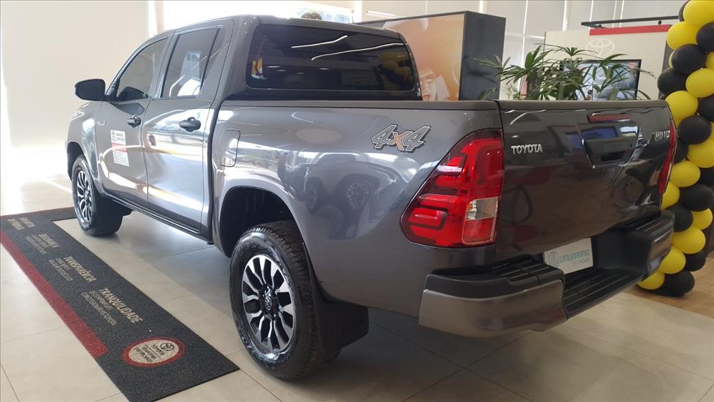 HILUX 2.8 D-4D TURBO DIESEL CD POWER PACK 4X4 MANUAL3