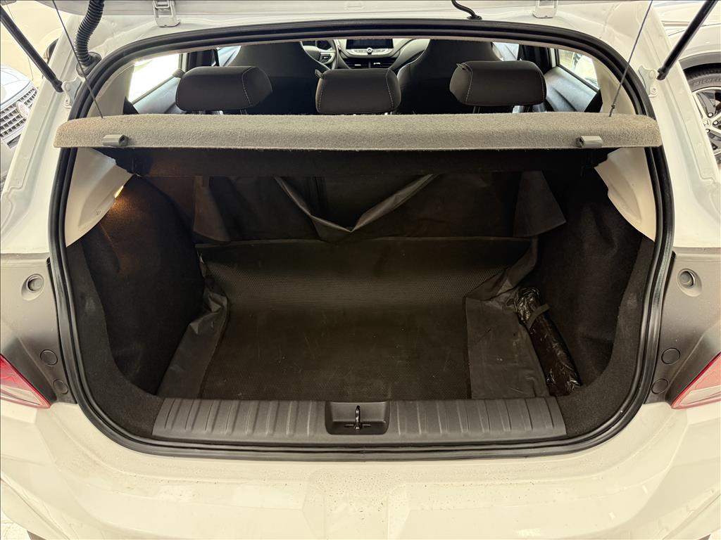 Chevrolet Onix - 1.0 FLEX LT MANUAL