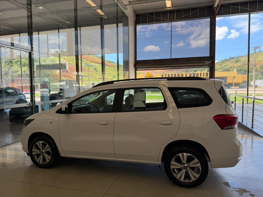SPIN 1.8 LTZ 8V FLEX 4P AUTOMÁTICO5