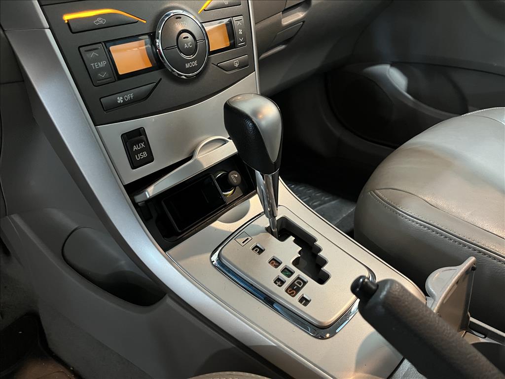 COROLLA 2.0 XEI 16V FLEX 4P AUTOMÁTICO8