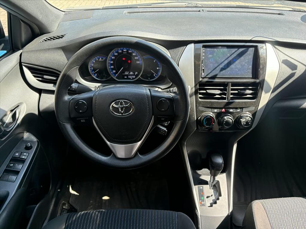YARIS 1.3 16V FLEX XL LIVE MULTIDRIVE6