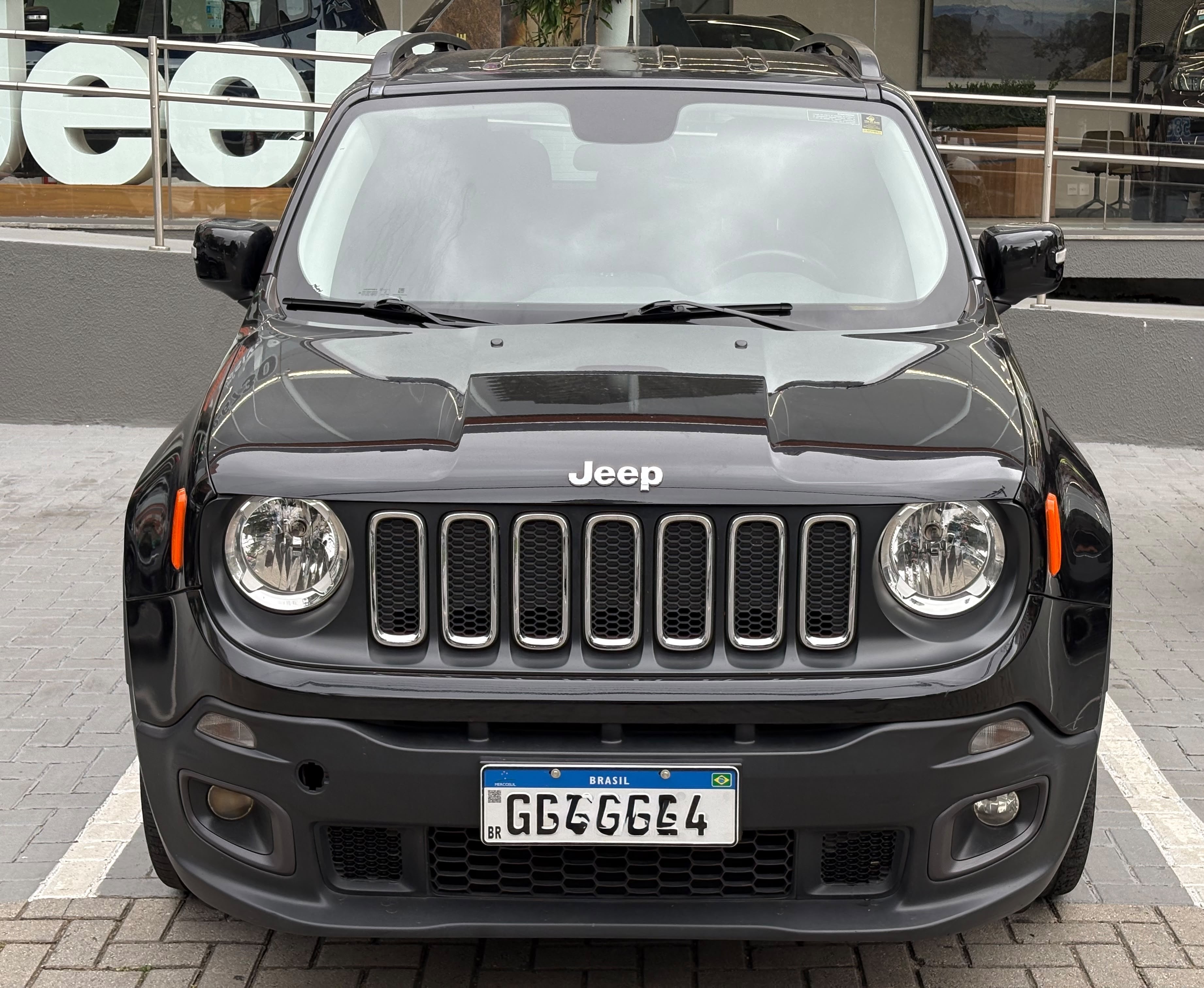 RENEGADE 1.8 16V FLEX LONGITUDE 4P AUTOMÁTICO4