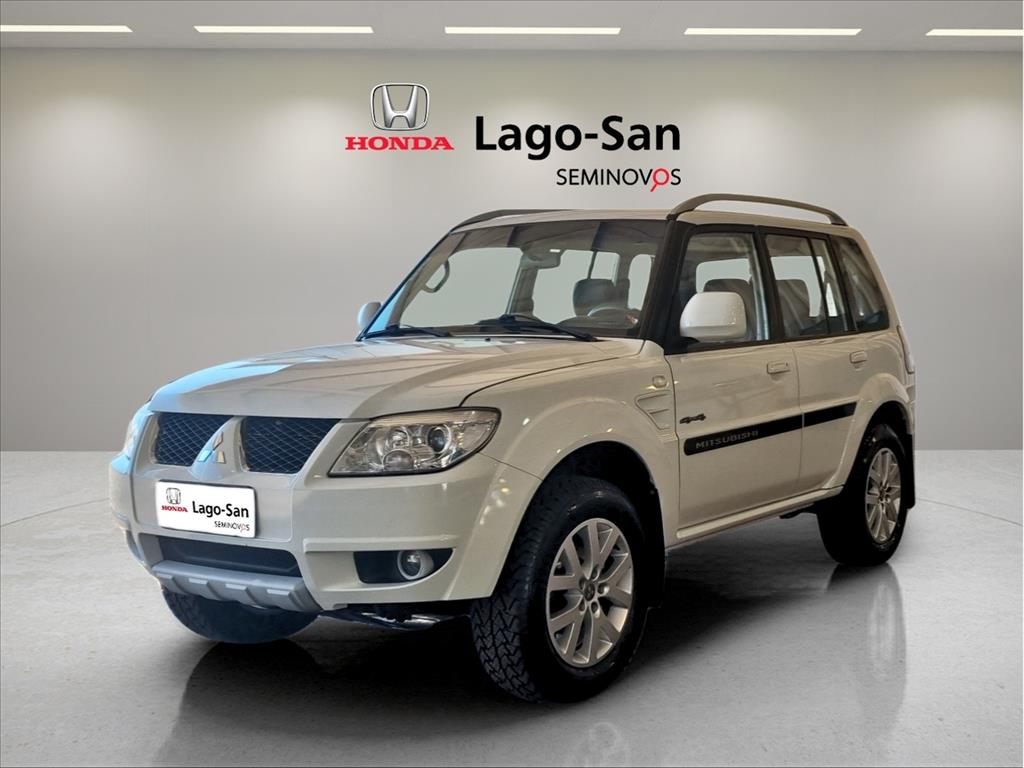 PAJERO TR4 2.0 4X4 16V 140CV FLEX 4P AUTOMÁTICO0