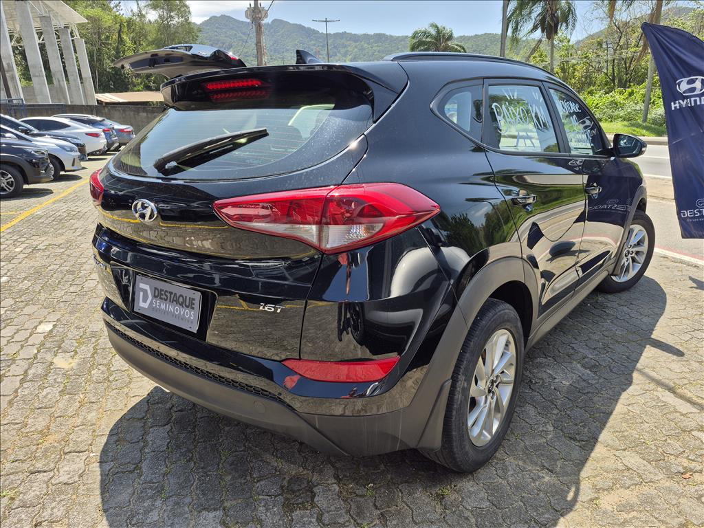 Foto ilustrativa do carro