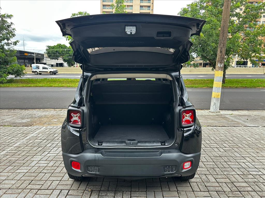 RENEGADE 1.8 16V FLEX SPORT 4P AUTOMÁTICO5