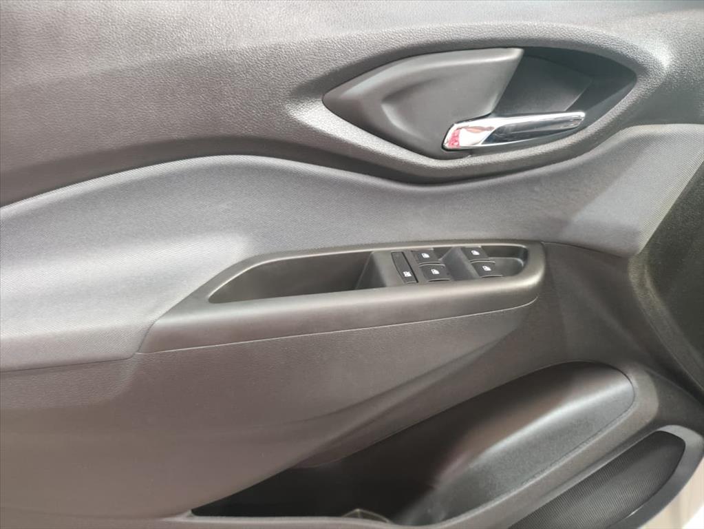 ONIX 1.4 MPFI ACTIV 8V FLEX 4P AUTOMÁTICO13