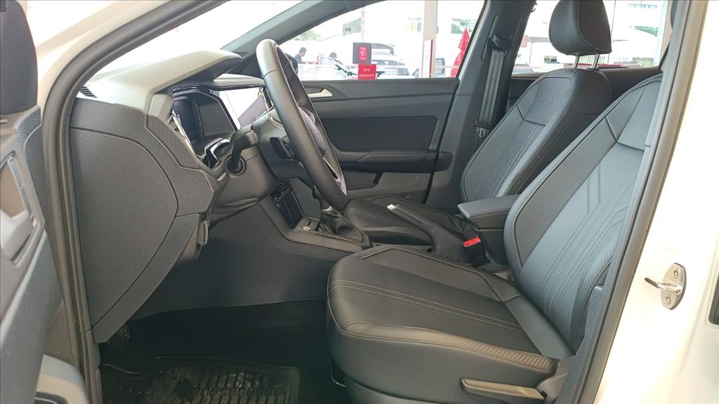 NIVUS 1.0 200 TSI TOTAL FLEX HIGHLINE AUTOMÁTICO10