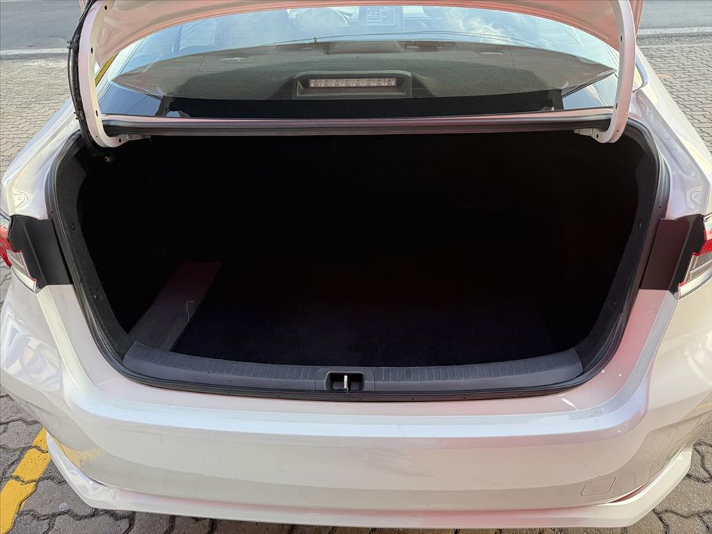 Toyota Corolla - 2.0 VVT-IE FLEX GLI DIRECT SHIFT