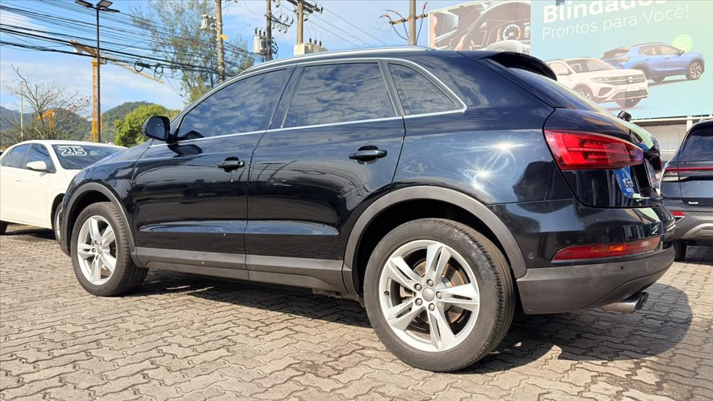 Q3 1.4 TFSI AMBIENTE FLEX 4P S TRONIC2
