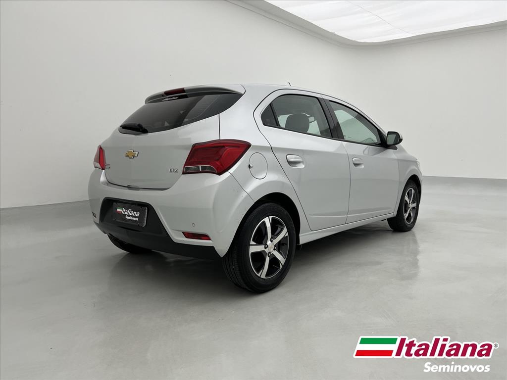 ONIX 1.4 MPFI LTZ 8V FLEX 4P AUTOMÁTICO4