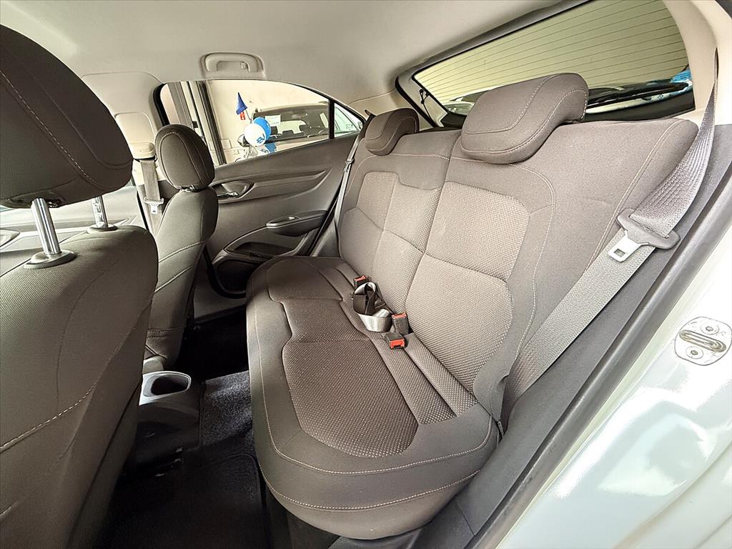 Chevrolet Onix - 1.4 MPFI LTZ 8V FLEX 4P MANUAL