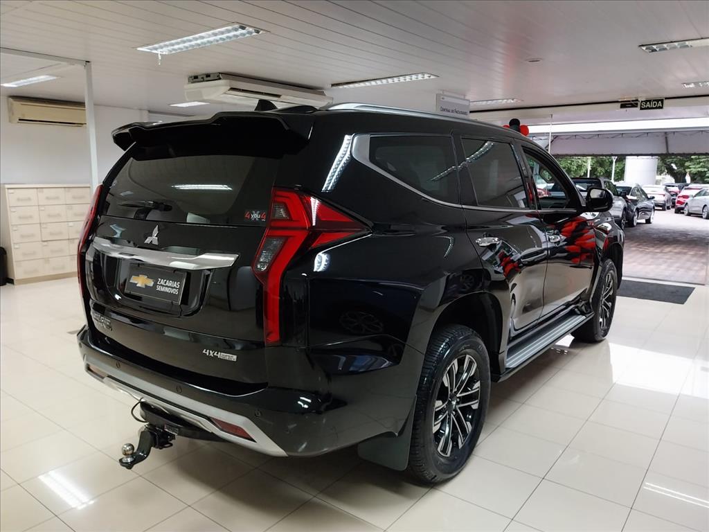 PAJERO SPORT 2.4 16V MIVEC TURBO DIESEL HPE AWD AUTOMÁTICO
