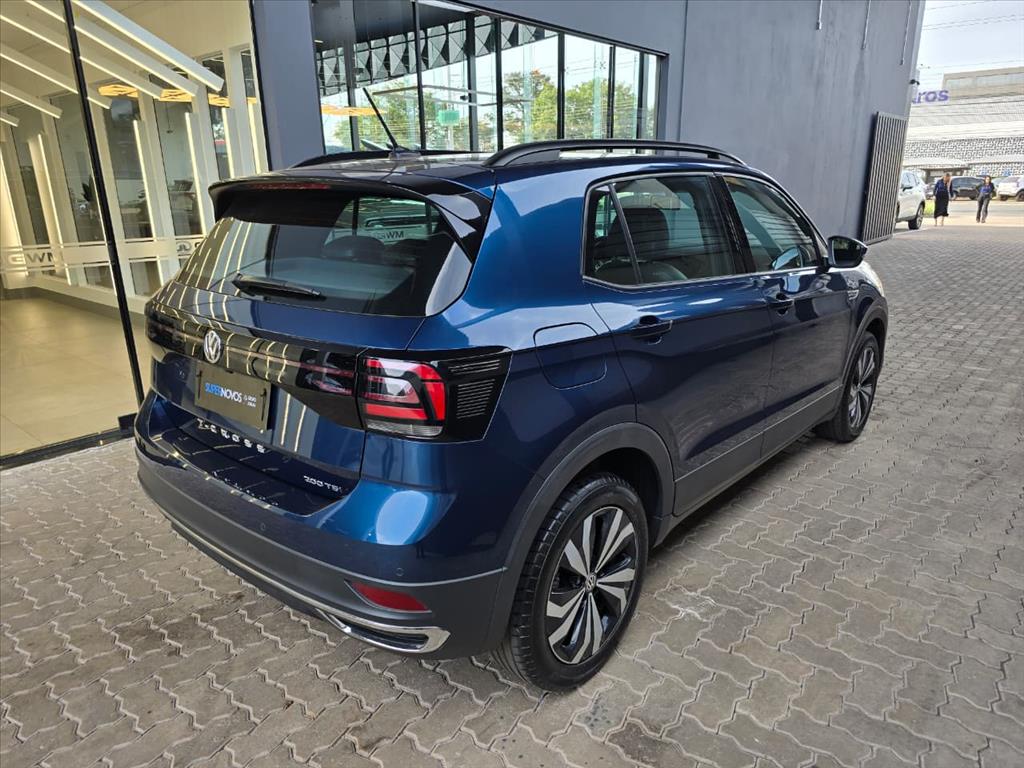 T-CROSS 1.0 200 TSI TOTAL FLEX COMFORTLINE AUTOMÁTICO6