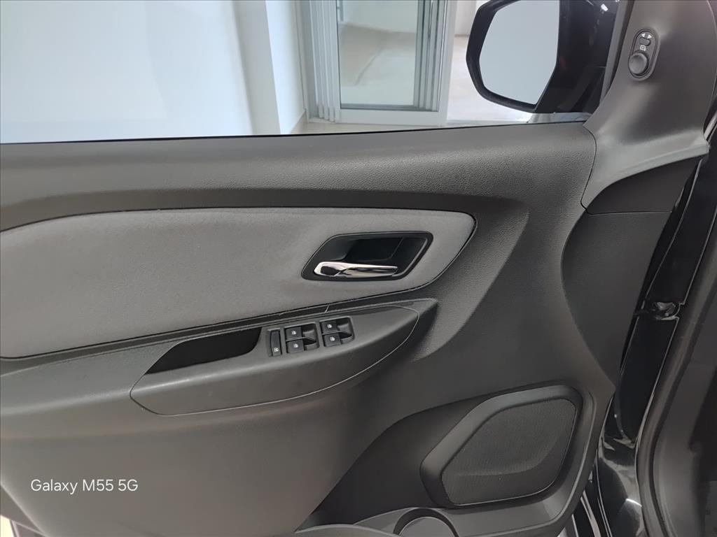 SPIN 1.8 ACTIV 8V FLEX 4P AUTOMÁTICO10