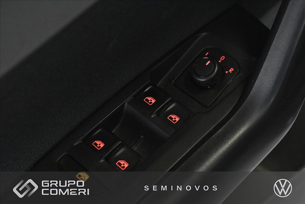 POLO 1.0 200 TSI COMFORTLINE AUTOMÁTICO12