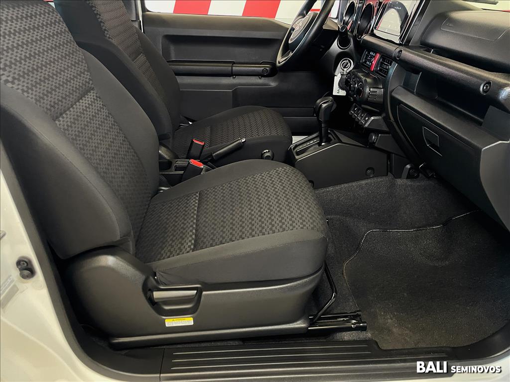 JIMNY 1.5 GASOLINA SIERRA 4YOU 4X4 AUTOMÁTICO12