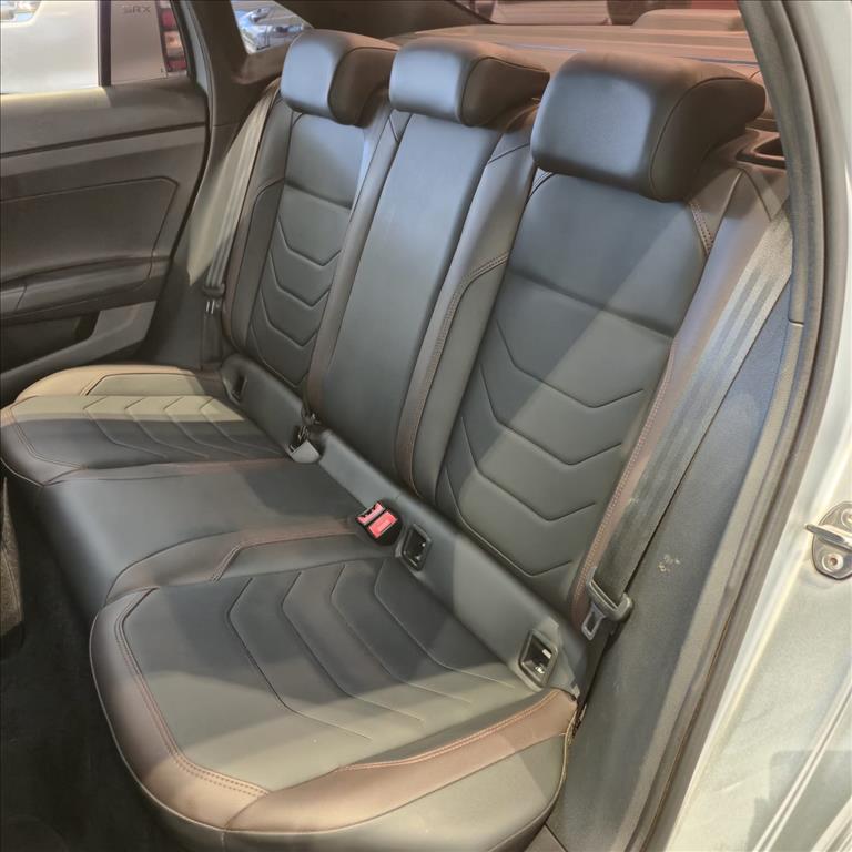 VIRTUS 1.0 200 TSI HIGHLINE AUTOMÁTICO15